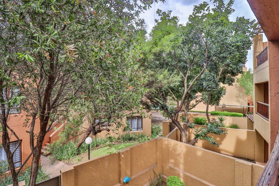 1 Bedroom Property for Sale in Lonehill Gauteng