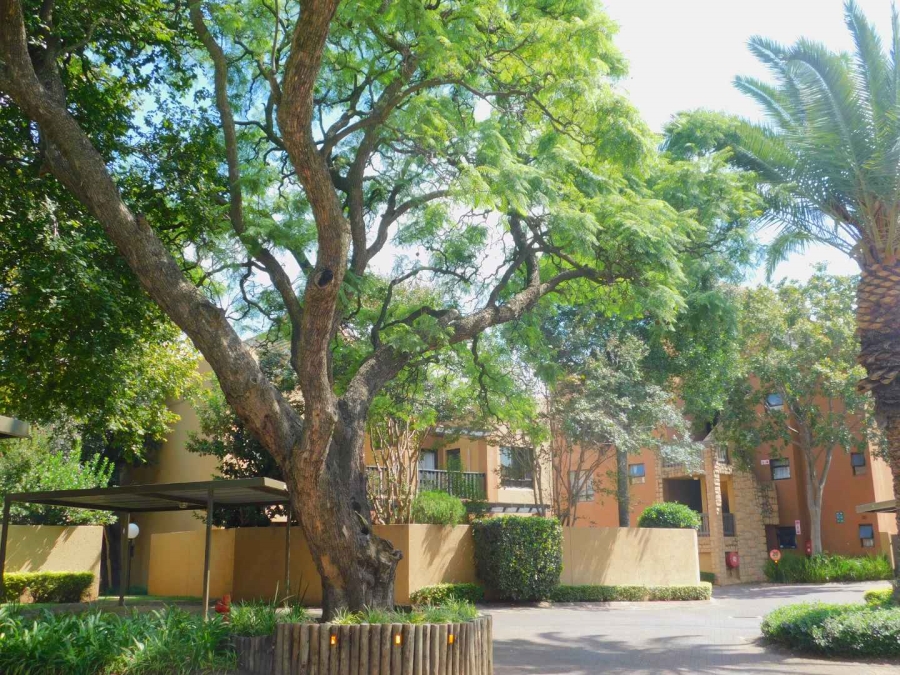 1 Bedroom Property for Sale in Lonehill Gauteng