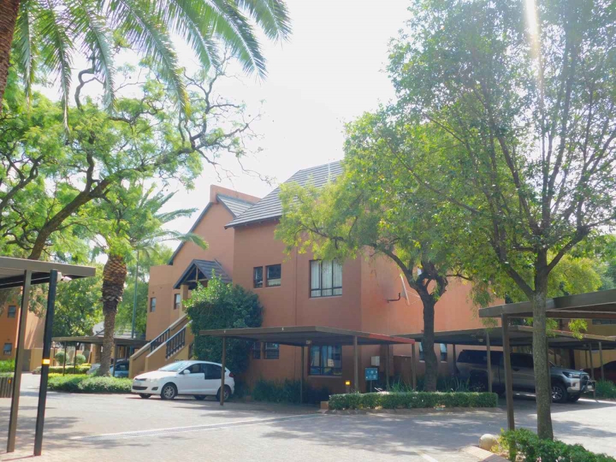 1 Bedroom Property for Sale in Lonehill Gauteng