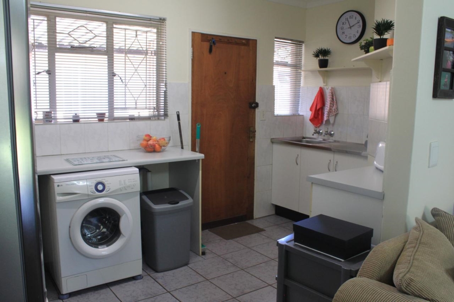 2 Bedroom Property for Sale in Bonaero Park Gauteng