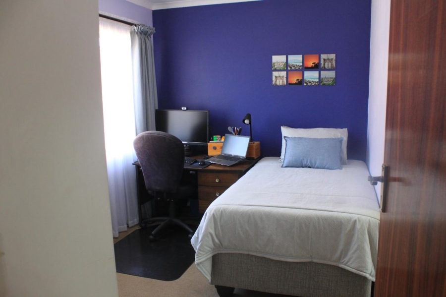 2 Bedroom Property for Sale in Bonaero Park Gauteng