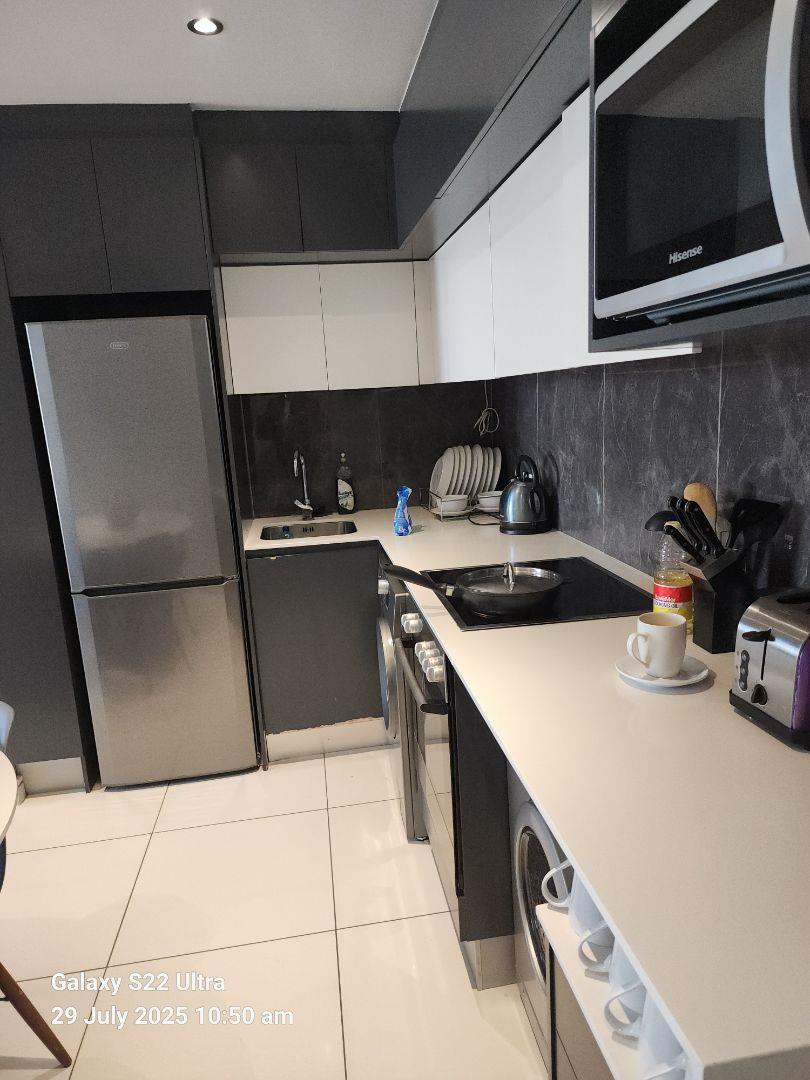 To Let 1 Bedroom Property for Rent in Sandton Central Gauteng
