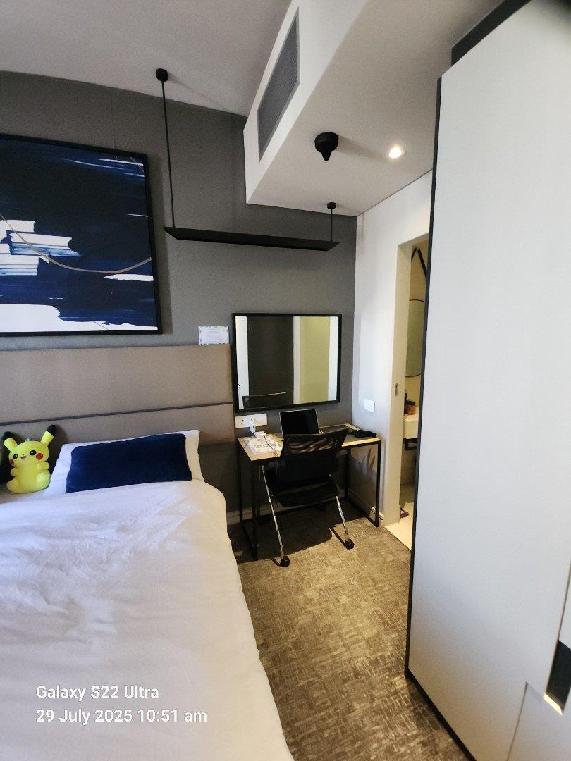 To Let 1 Bedroom Property for Rent in Sandton Central Gauteng