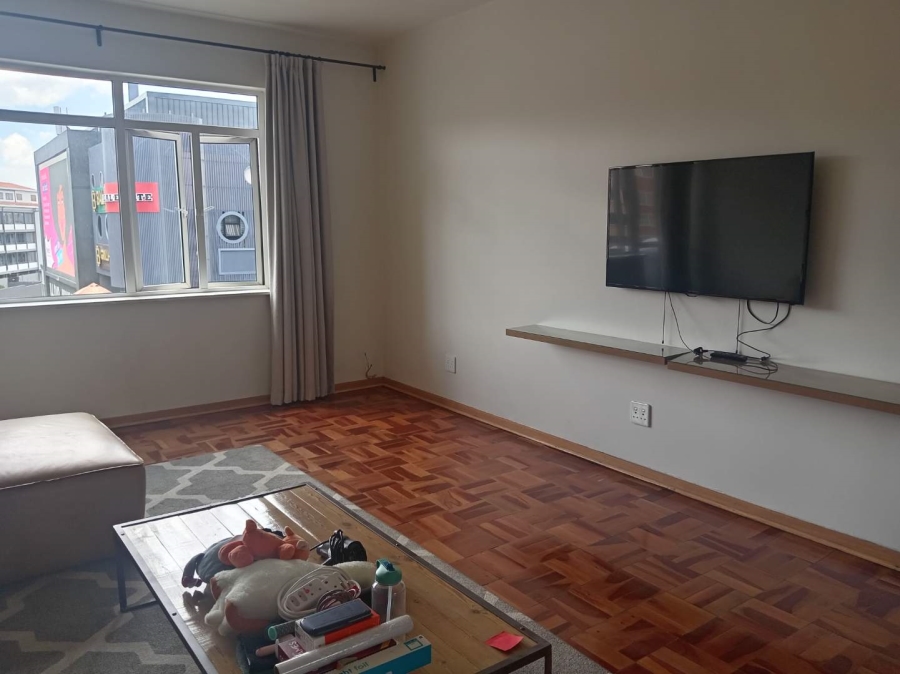 To Let 1 Bedroom Property for Rent in Illovo Gauteng