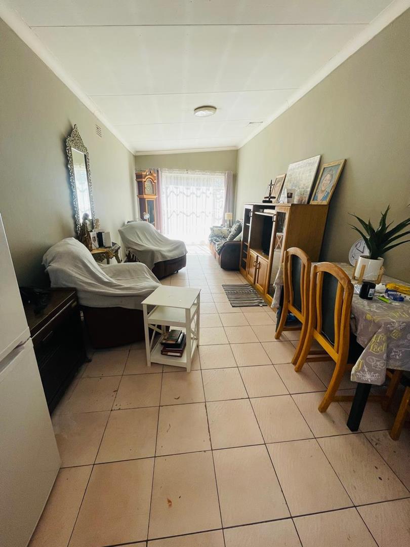 To Let 3 Bedroom Property for Rent in Birchleigh Gauteng