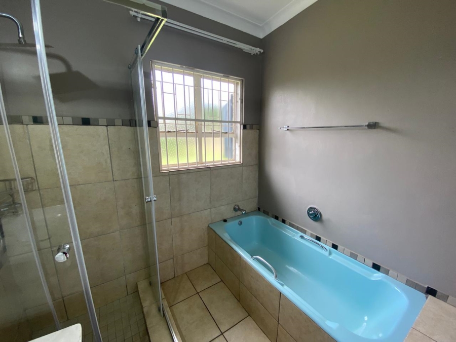 3 Bedroom Property for Sale in Birchleigh Gauteng
