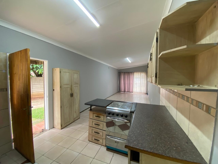 3 Bedroom Property for Sale in Birchleigh Gauteng
