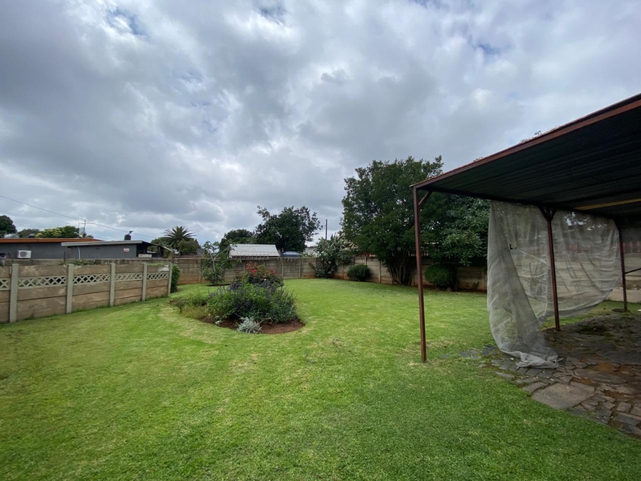 3 Bedroom Property for Sale in Birchleigh Gauteng