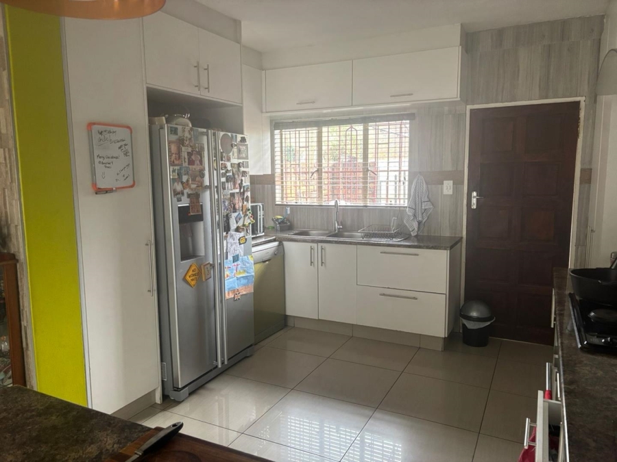 4 Bedroom Property for Sale in Birchleigh North Gauteng