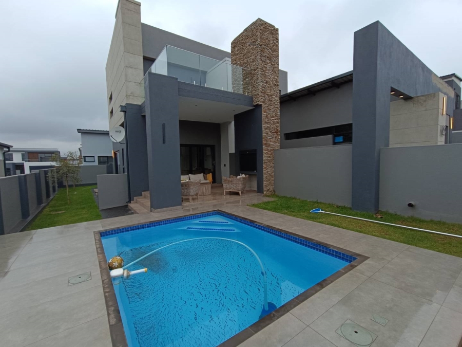 4 Bedroom Property for Sale in Fountainbrook Estate Gauteng