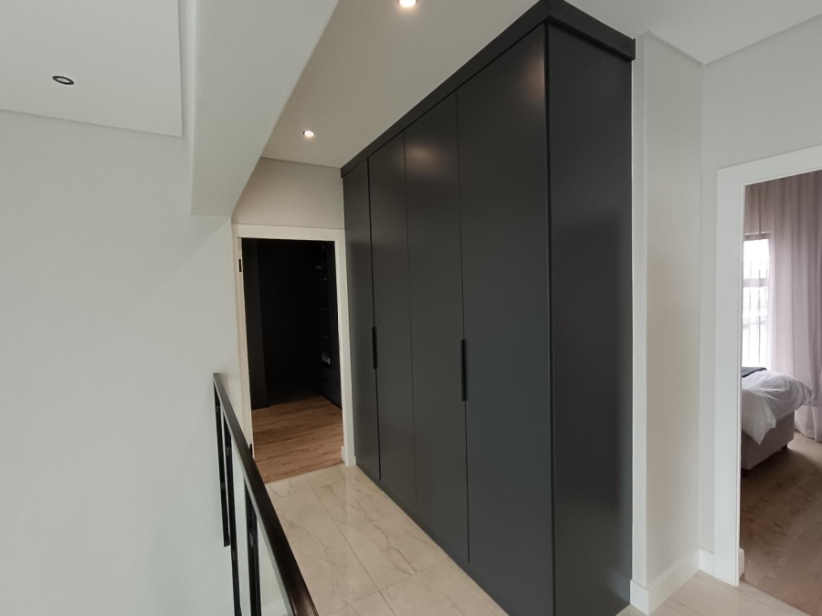 4 Bedroom Property for Sale in Fountainbrook Estate Gauteng