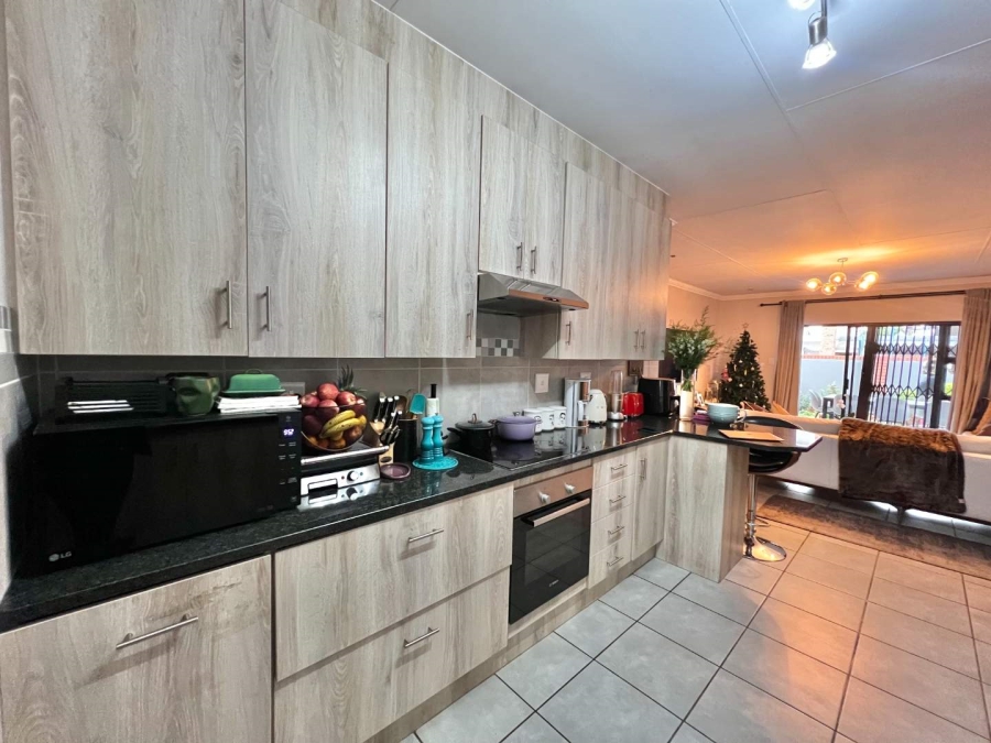 3 Bedroom Property for Sale in Zambezi Manor Lifestyle Estate Gauteng