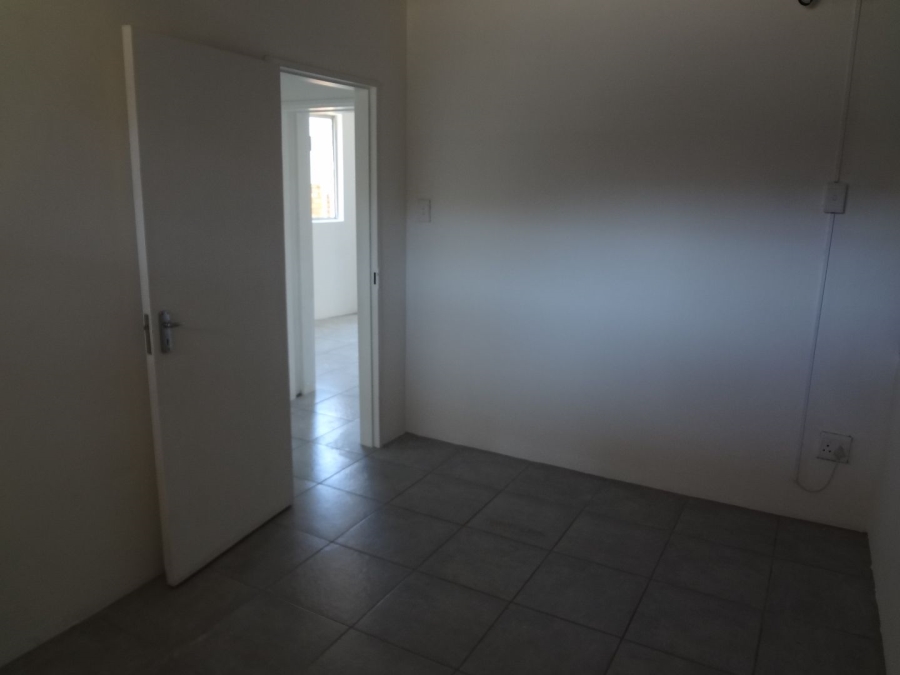 2 Bedroom Property for Sale in Hurlingham Manor Gauteng