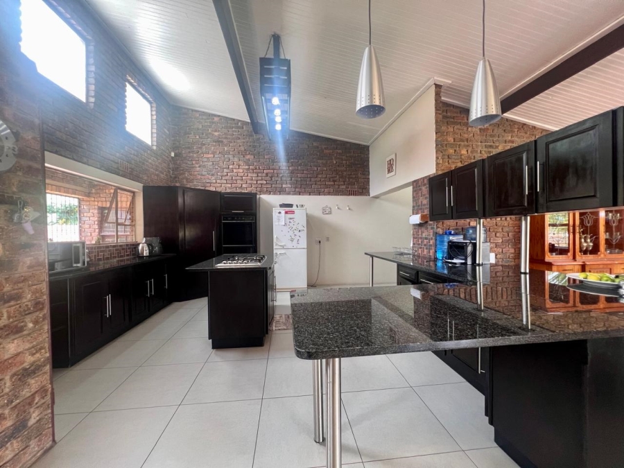 4 Bedroom Property for Sale in Terenure Gauteng