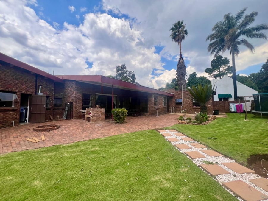 4 Bedroom Property for Sale in Terenure Gauteng