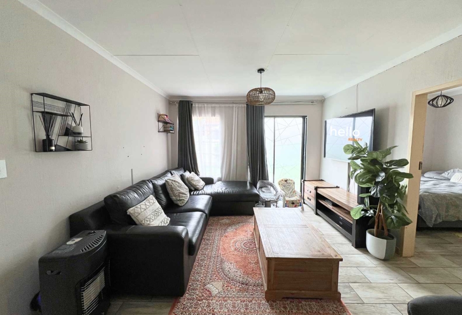 3 Bedroom Property for Sale in Annlin Gauteng