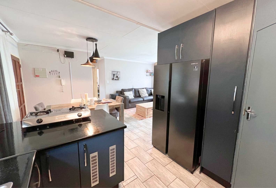 3 Bedroom Property for Sale in Annlin Gauteng