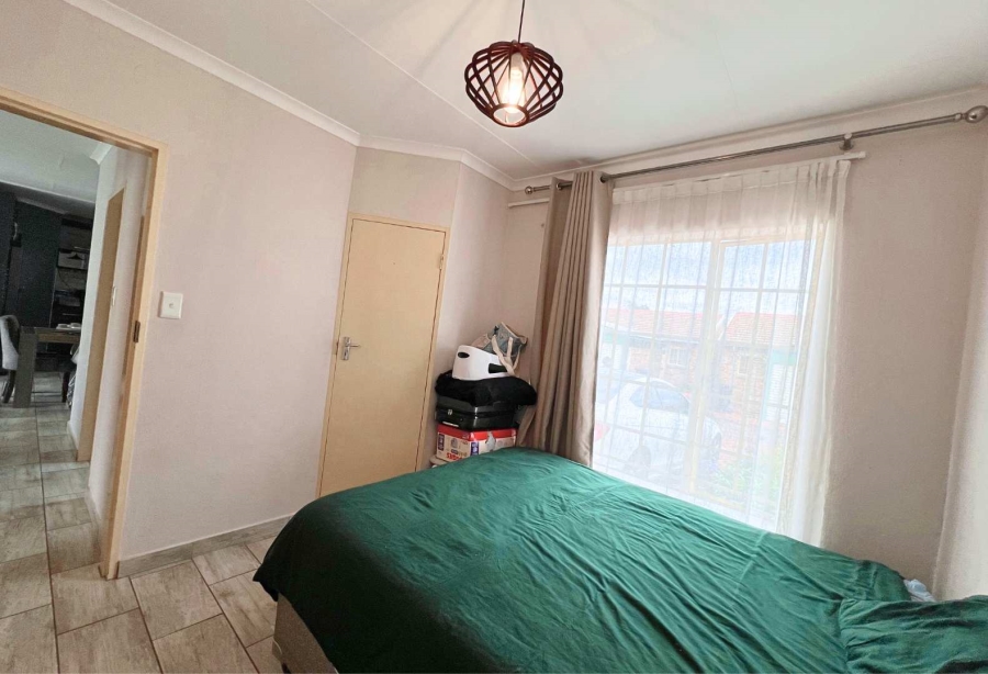 3 Bedroom Property for Sale in Annlin Gauteng
