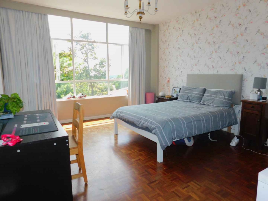 To Let 4 Bedroom Property for Rent in Illovo Gauteng