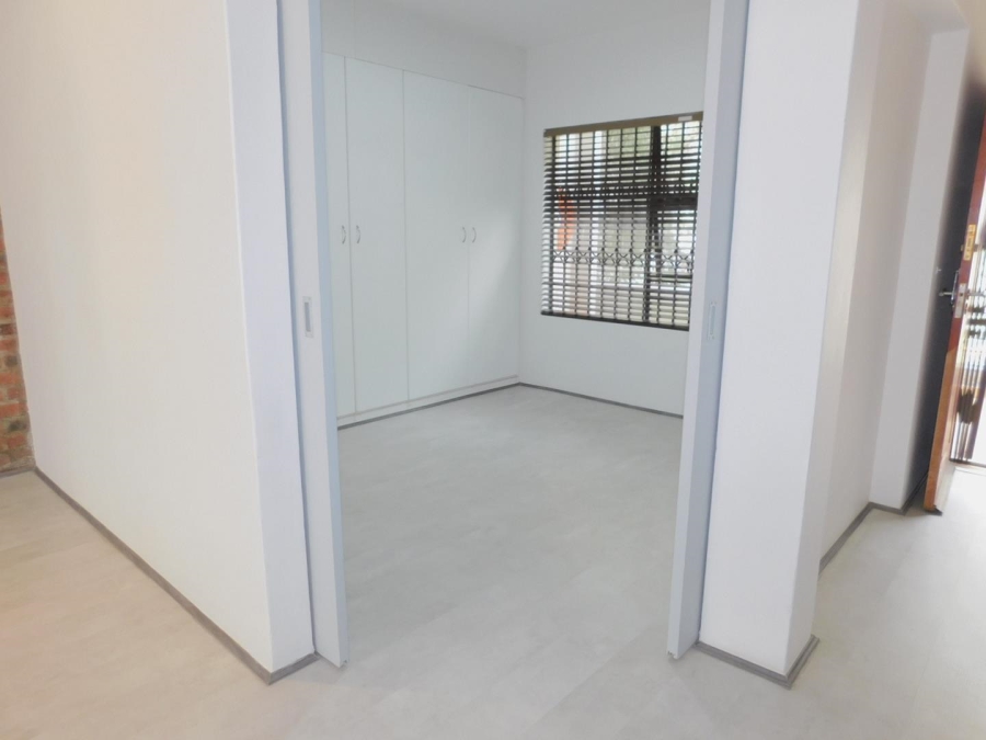 To Let 3 Bedroom Property for Rent in Strathavon Gauteng