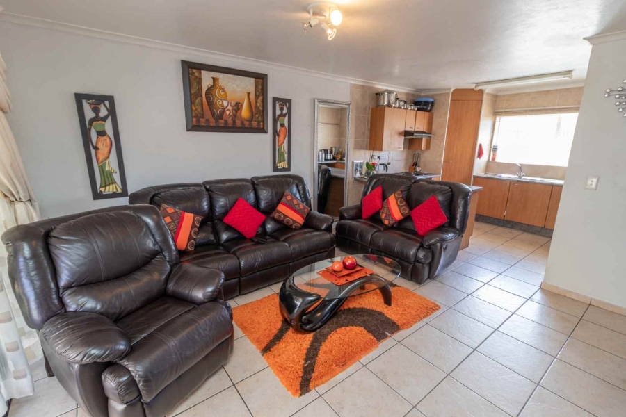 To Let 3 Bedroom Property for Rent in Wilgeheuwel Gauteng