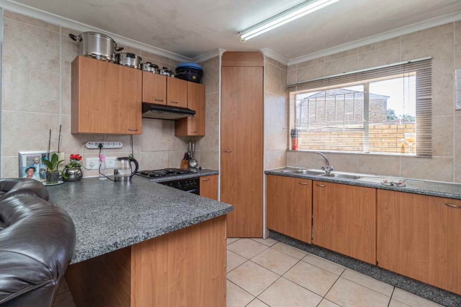 To Let 3 Bedroom Property for Rent in Wilgeheuwel Gauteng