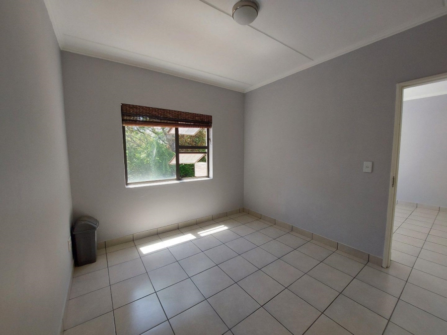 To Let 1 Bedroom Property for Rent in Sunninghill Gauteng