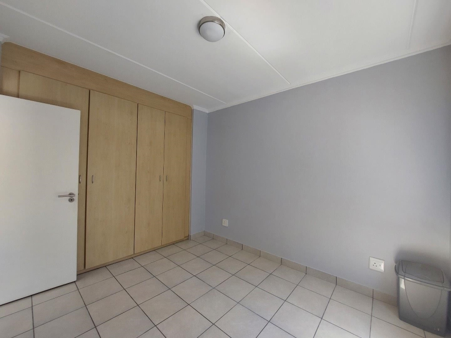 To Let 1 Bedroom Property for Rent in Sunninghill Gauteng