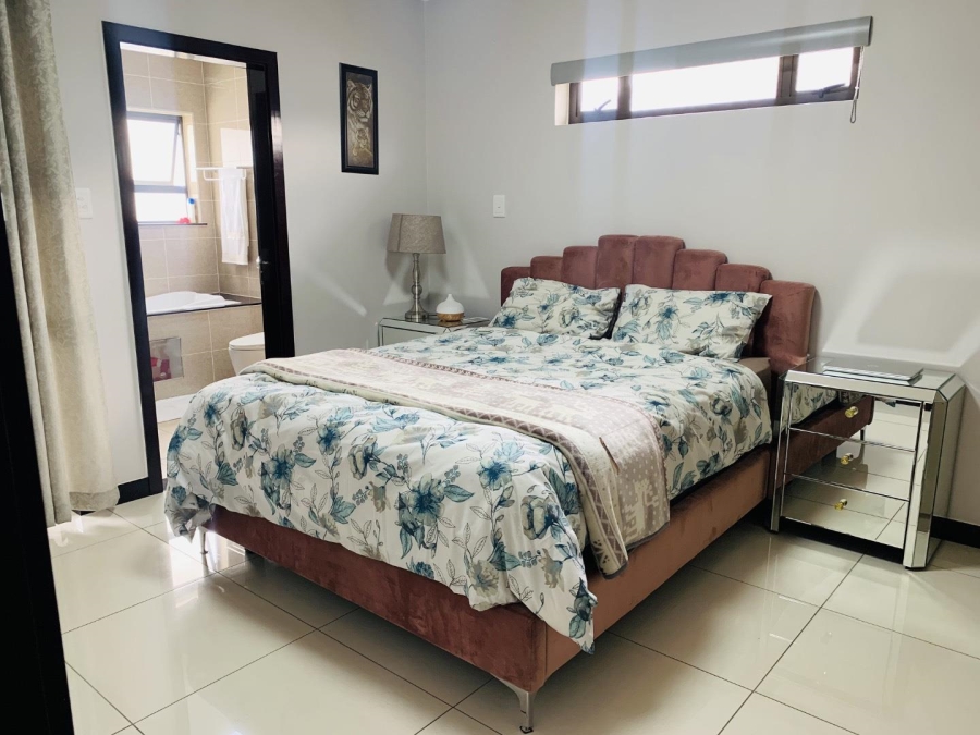 To Let 1 Bedroom Property for Rent in Fourways Gauteng