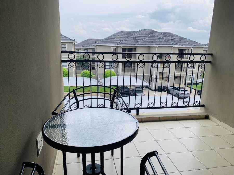 To Let 1 Bedroom Property for Rent in Fourways Gauteng