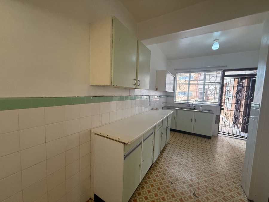 To Let 2 Bedroom Property for Rent in Florida Park Gauteng