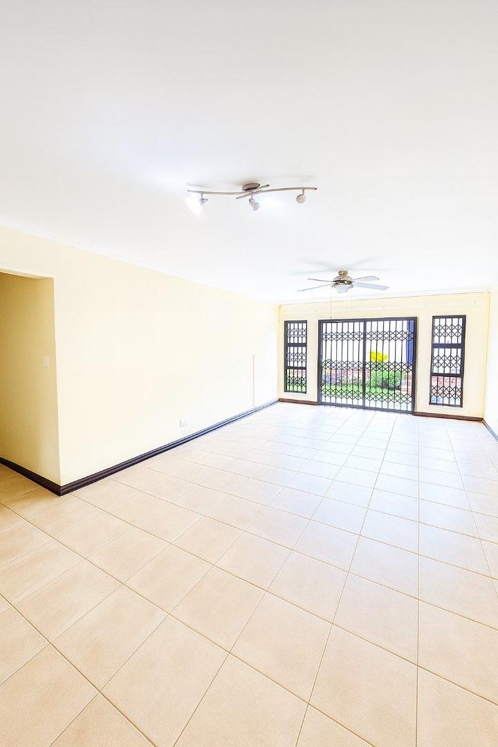 To Let 3 Bedroom Property for Rent in Fourways Gauteng