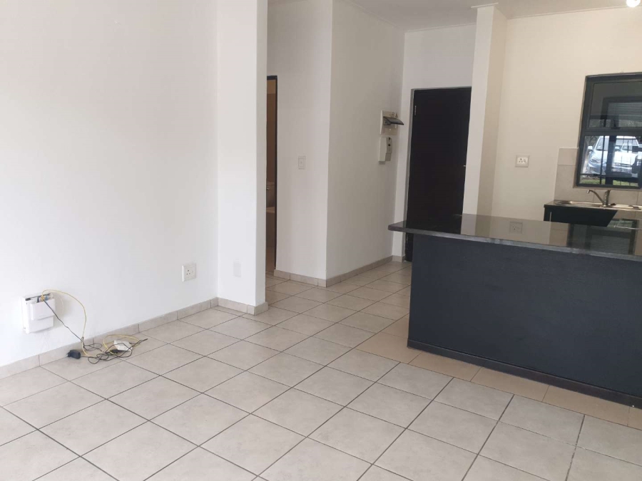 1 Bedroom Property for Sale in Jackal Creek Golf Estate Gauteng