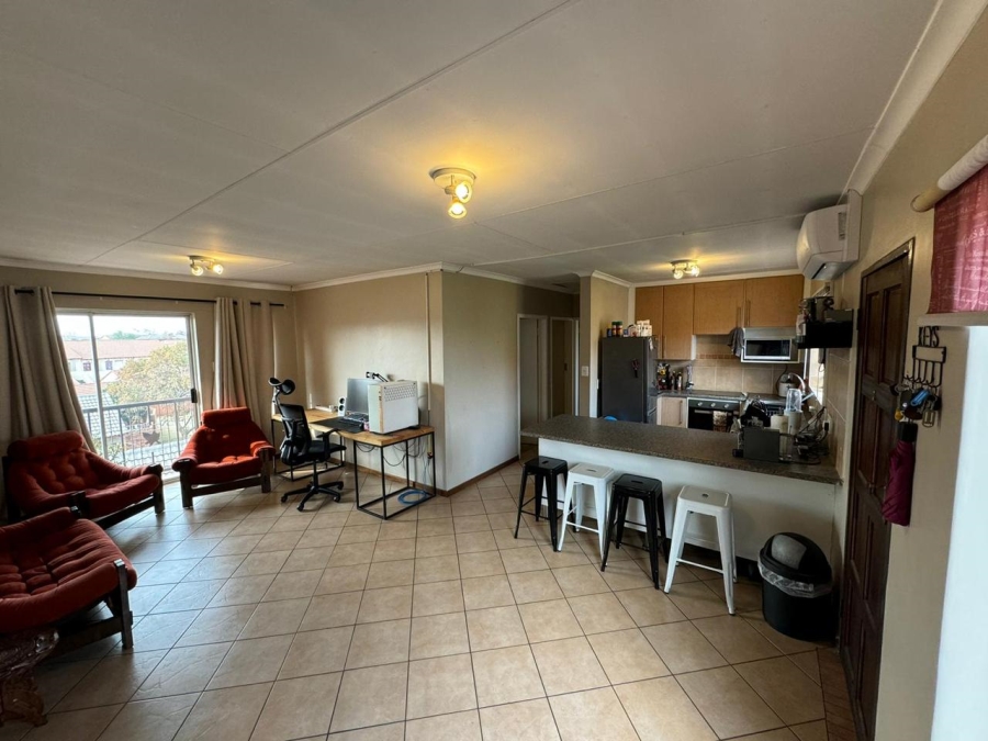 To Let 2 Bedroom Property for Rent in Eco Park Gauteng