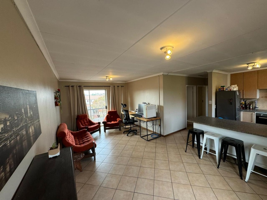 To Let 2 Bedroom Property for Rent in Eco Park Gauteng