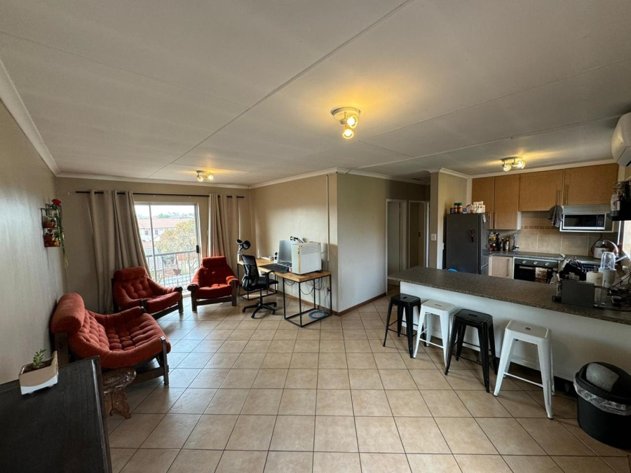 To Let 2 Bedroom Property for Rent in Eco Park Gauteng