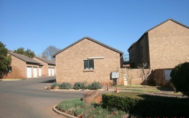 2 Bedroom Property for Sale in Faerie Glen Gauteng