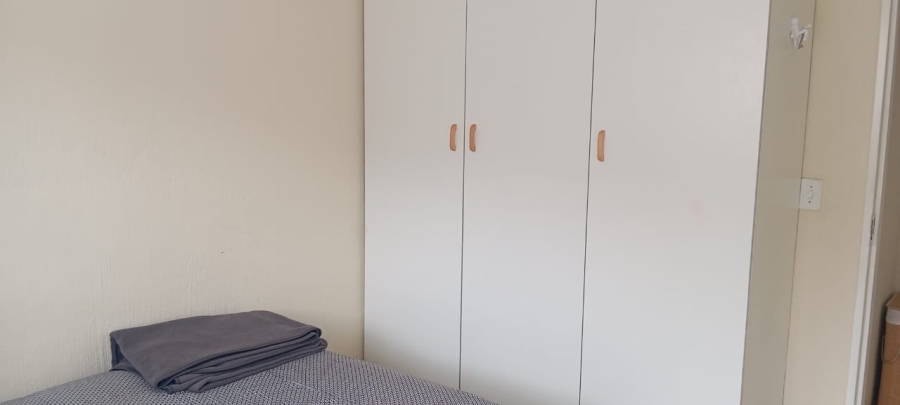 To Let 3 Bedroom Property for Rent in New Redruth Gauteng