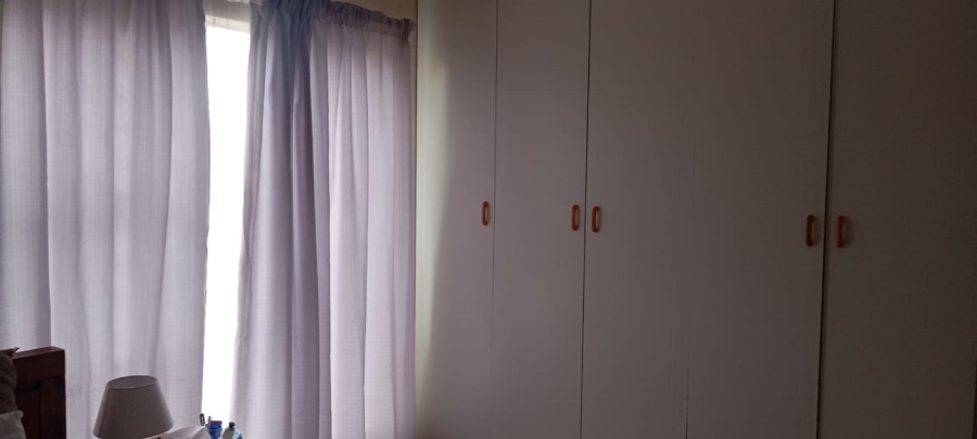 To Let 3 Bedroom Property for Rent in New Redruth Gauteng