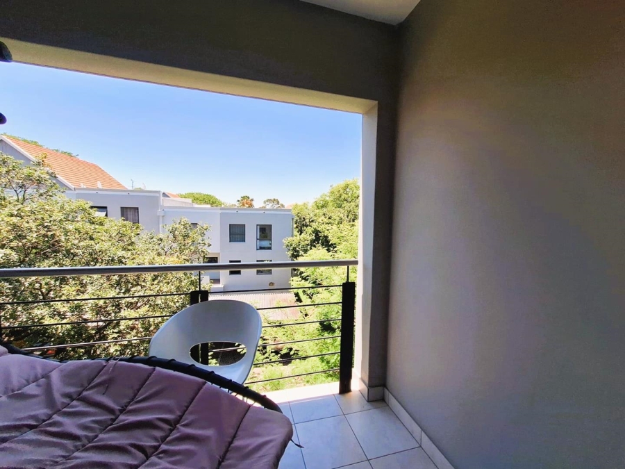 To Let 2 Bedroom Property for Rent in Magaliessig Gauteng
