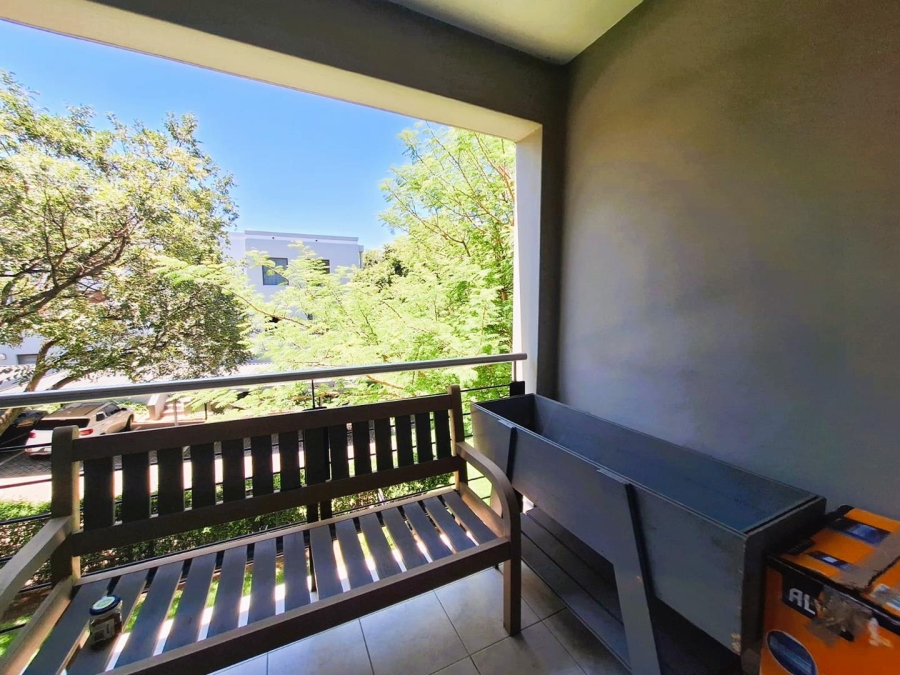 To Let 2 Bedroom Property for Rent in Magaliessig Gauteng