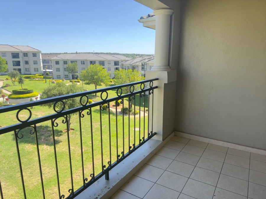 To Let 3 Bedroom Property for Rent in Fourways Gauteng