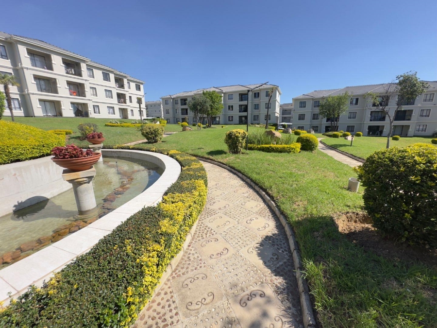 To Let 3 Bedroom Property for Rent in Fourways Gauteng