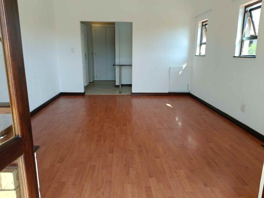 To Let 1 Bedroom Property for Rent in Honeydew Grove Gauteng