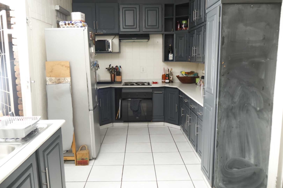 3 Bedroom Property for Sale in Brackenhurst Gauteng