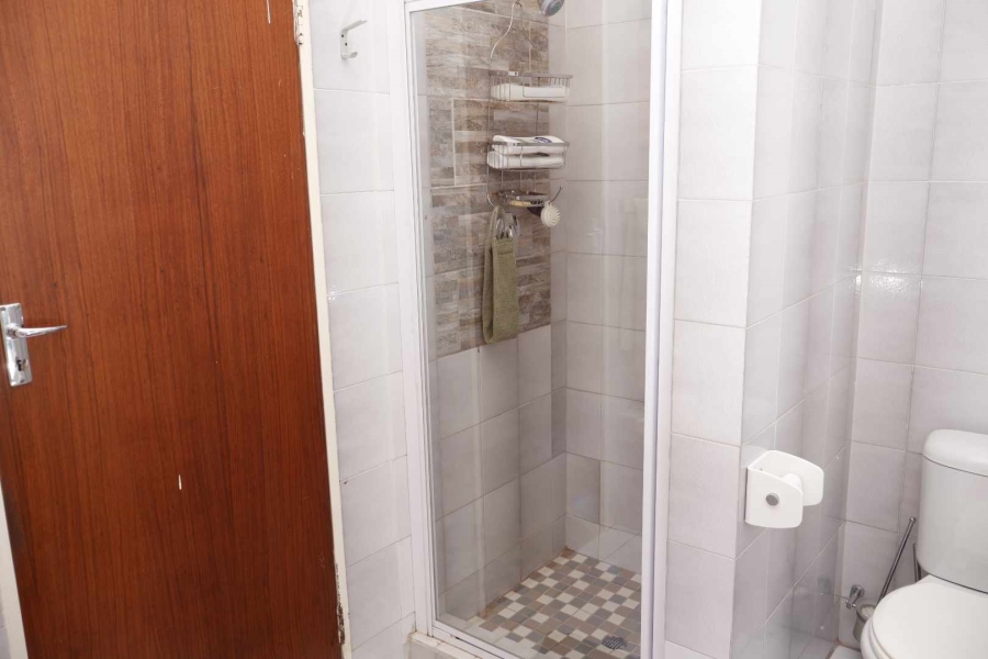 3 Bedroom Property for Sale in Brackenhurst Gauteng