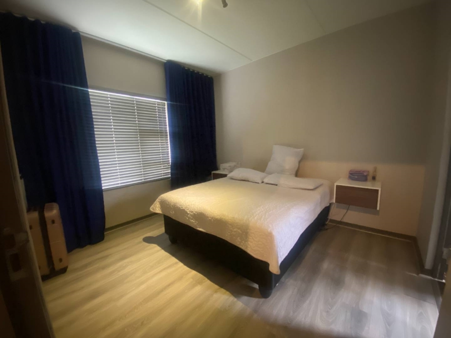 2 Bedroom Property for Sale in Honeydew Grove Gauteng