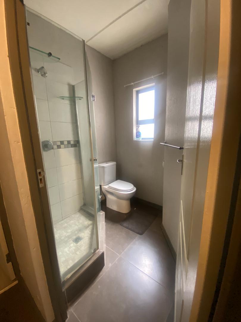 2 Bedroom Property for Sale in Honeydew Grove Gauteng