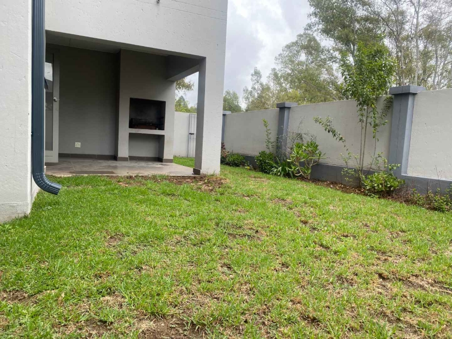 2 Bedroom Property for Sale in Honeydew Grove Gauteng