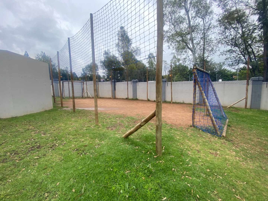 2 Bedroom Property for Sale in Honeydew Grove Gauteng